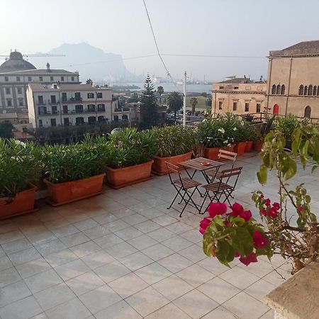 Stunning Kalsa Apartment Palermo Exterior photo